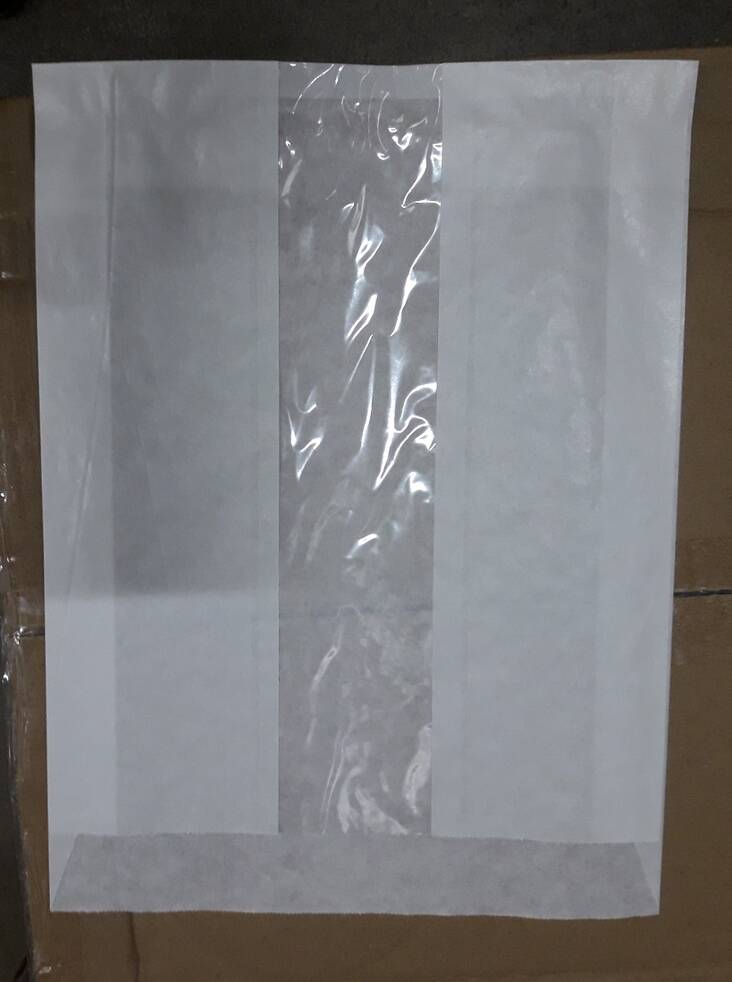 Paperipussi ikkunalla 23x28/5,5cm - Paperipussit - 160584 - 1